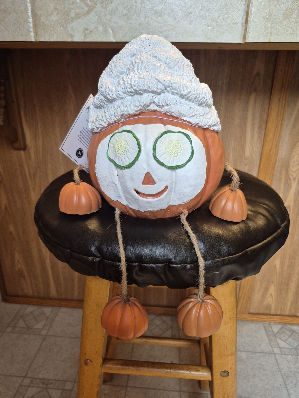 MARTHA STEWART "VIRAL" I'M HAVING A SPA DAY" SHELF SITTER PUMPKIN FIGURINE